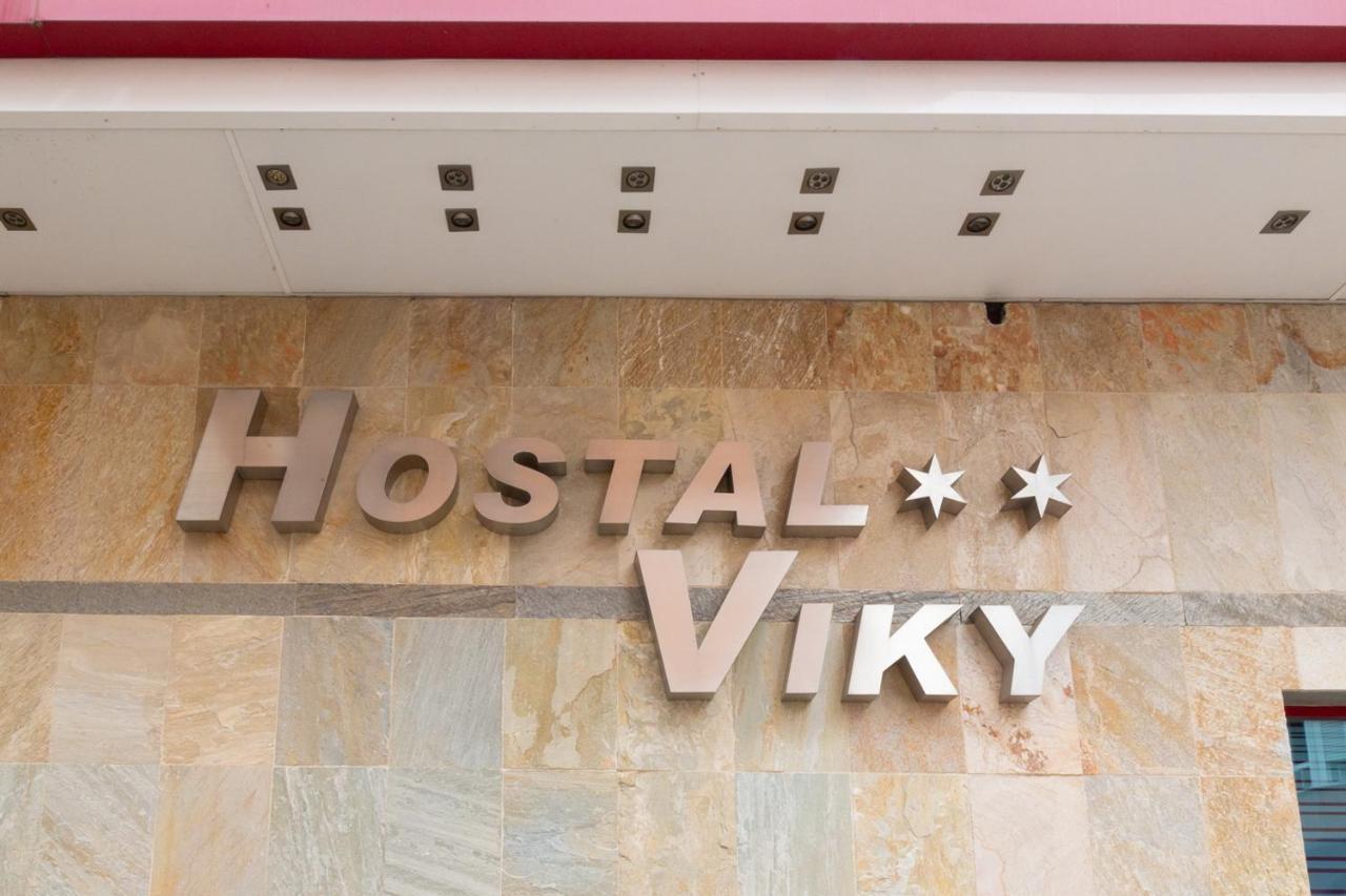 Hostal Viky Madrid Exterior photo